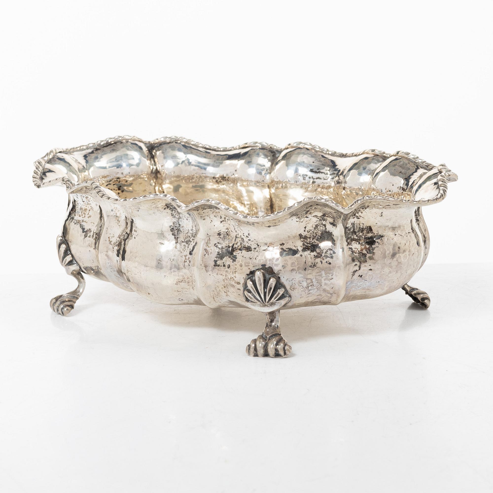 An Italian silver bowl, mid-20th century.