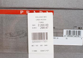 SKOR, Prada.
