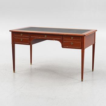 Skrivbord, Georgiansk stil, GR Möbler AB, Tibro, 1900-talets andra hälft.