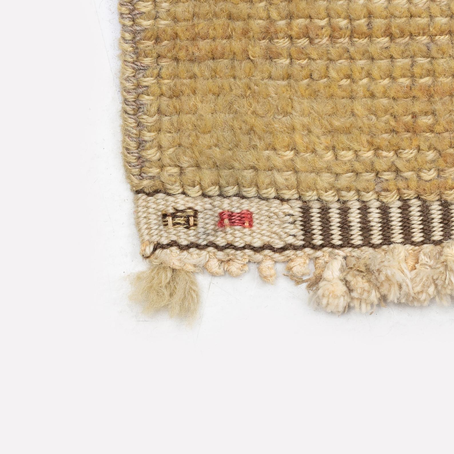 Märta Måås-Fjetterström, matta, "Tusenskönan" ("Bellis"), flossa, ca 300 x 205 cm, signerad AB MMF.
