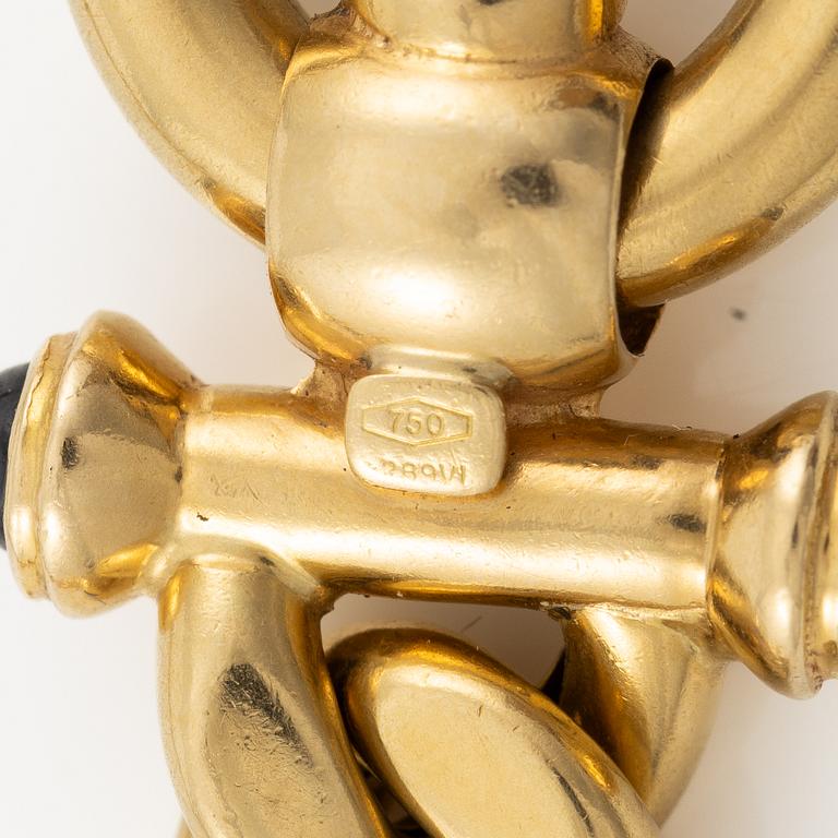 Necklace 18K gold with cabochon-cut sapphires.