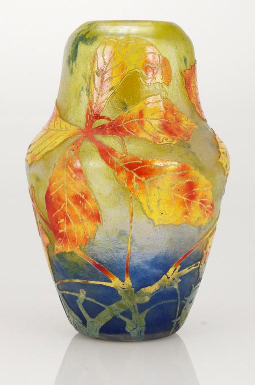 An art nouveau Daum cameo glass vase, Nancy, France.