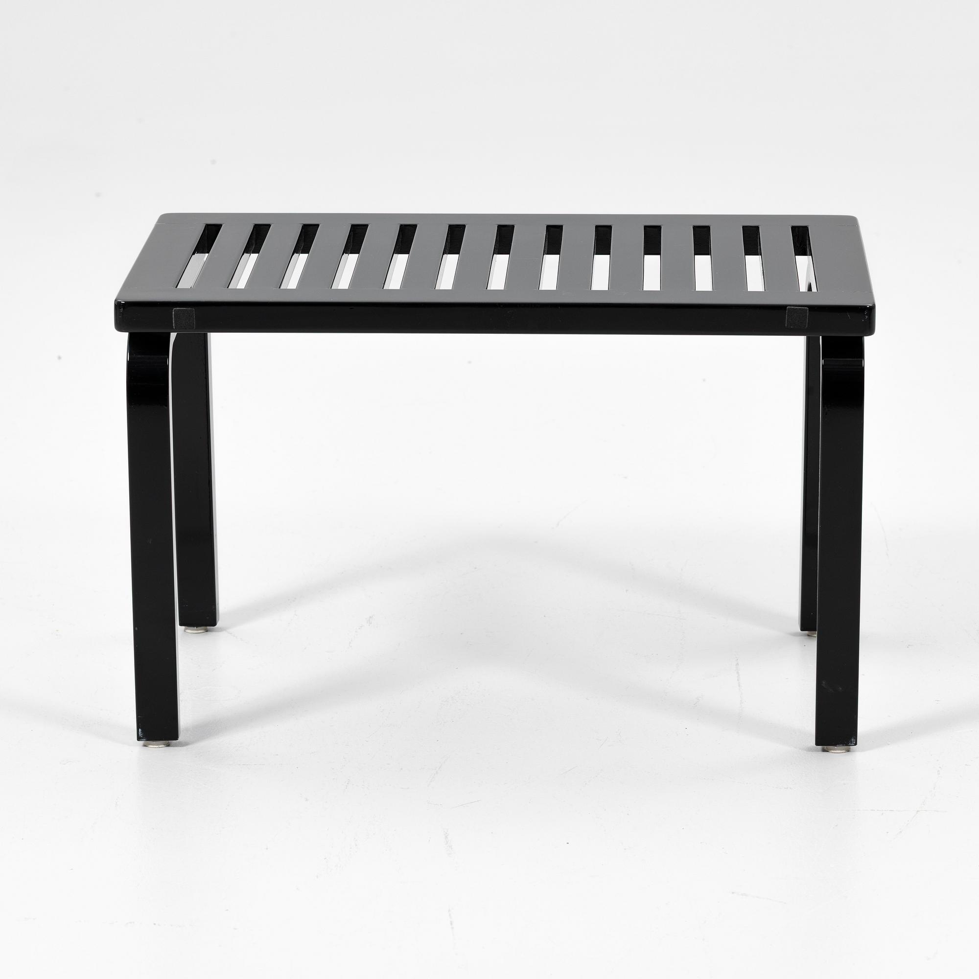 Alvar Aalto, Bench, 153B, Artek, Finland, 2003.