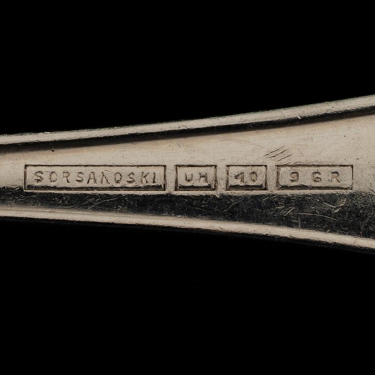 TÅRTGAFFLAR, 38 st, nysilver, "Chippendale" Sorsakoski, Finland 1900-talets senare hälft.