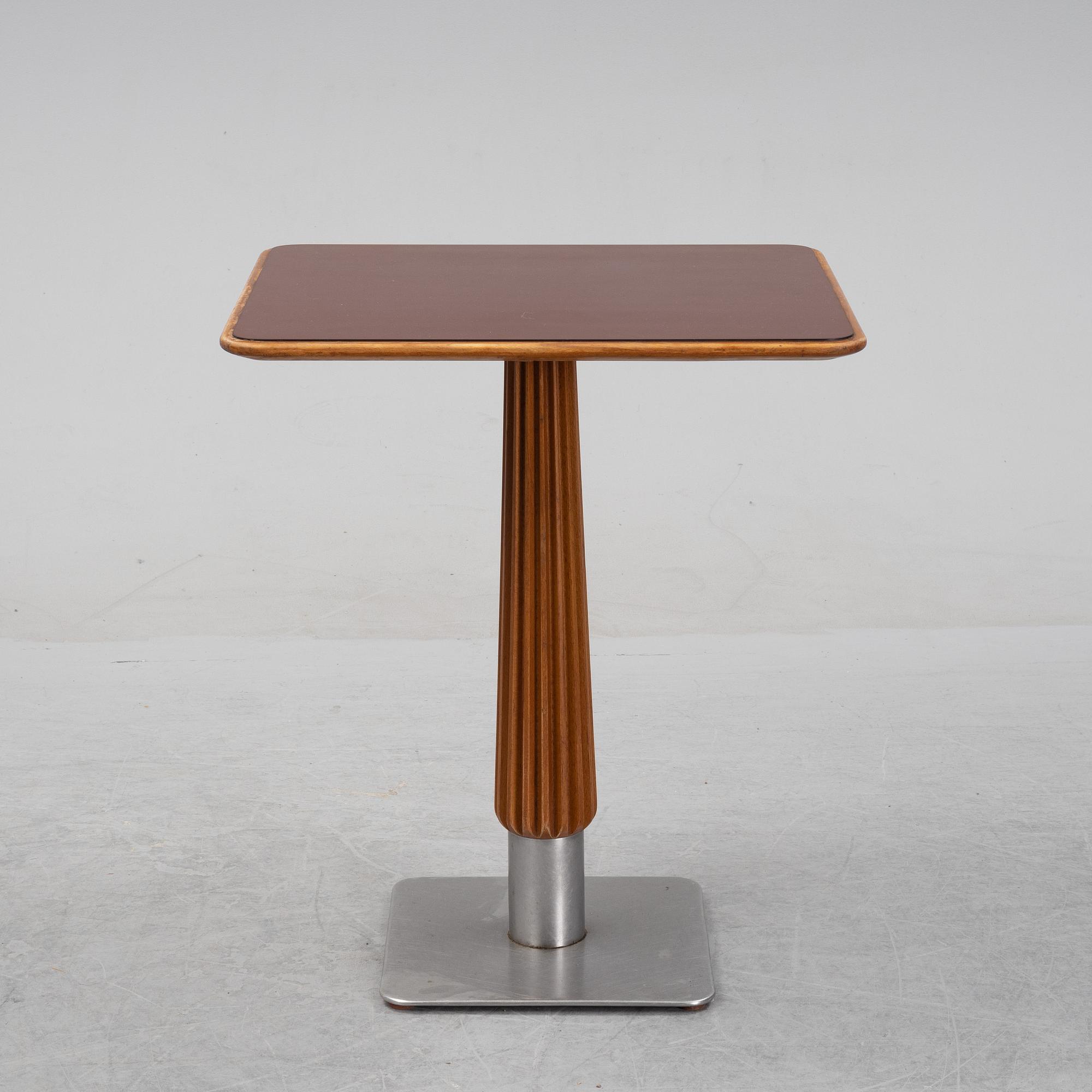 Cafébord/sidobord, Funkis, 1940-tal.