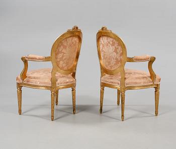 KARMSTOLAR, ett par, gustaviansk stil, tidigt 1900-tal.