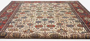 A 'Khan carpet' Chahar Mahal va Bakhtiari carpet of Safavid 'vase' design, West Persia, c. 774 x 423 cm.