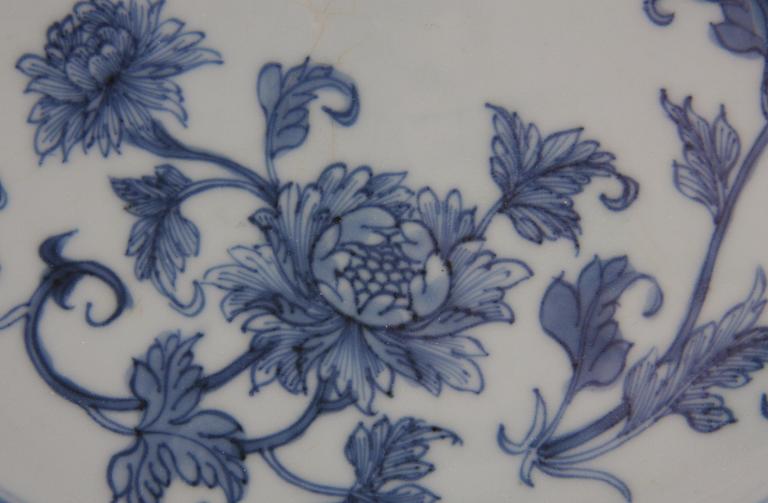 TALLRIK, porslin, Kina, 1700-tal.