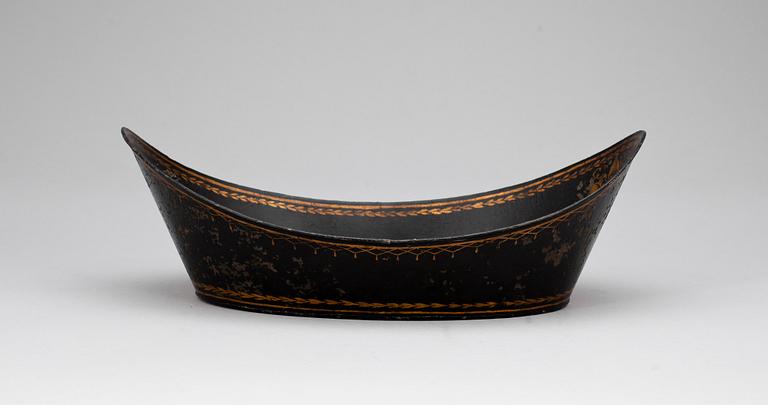 BRÖDSKÅL, plåt, empire, sign O.F. Richman, Falun o Sandsberg. 1800-talets första fjärdedel.