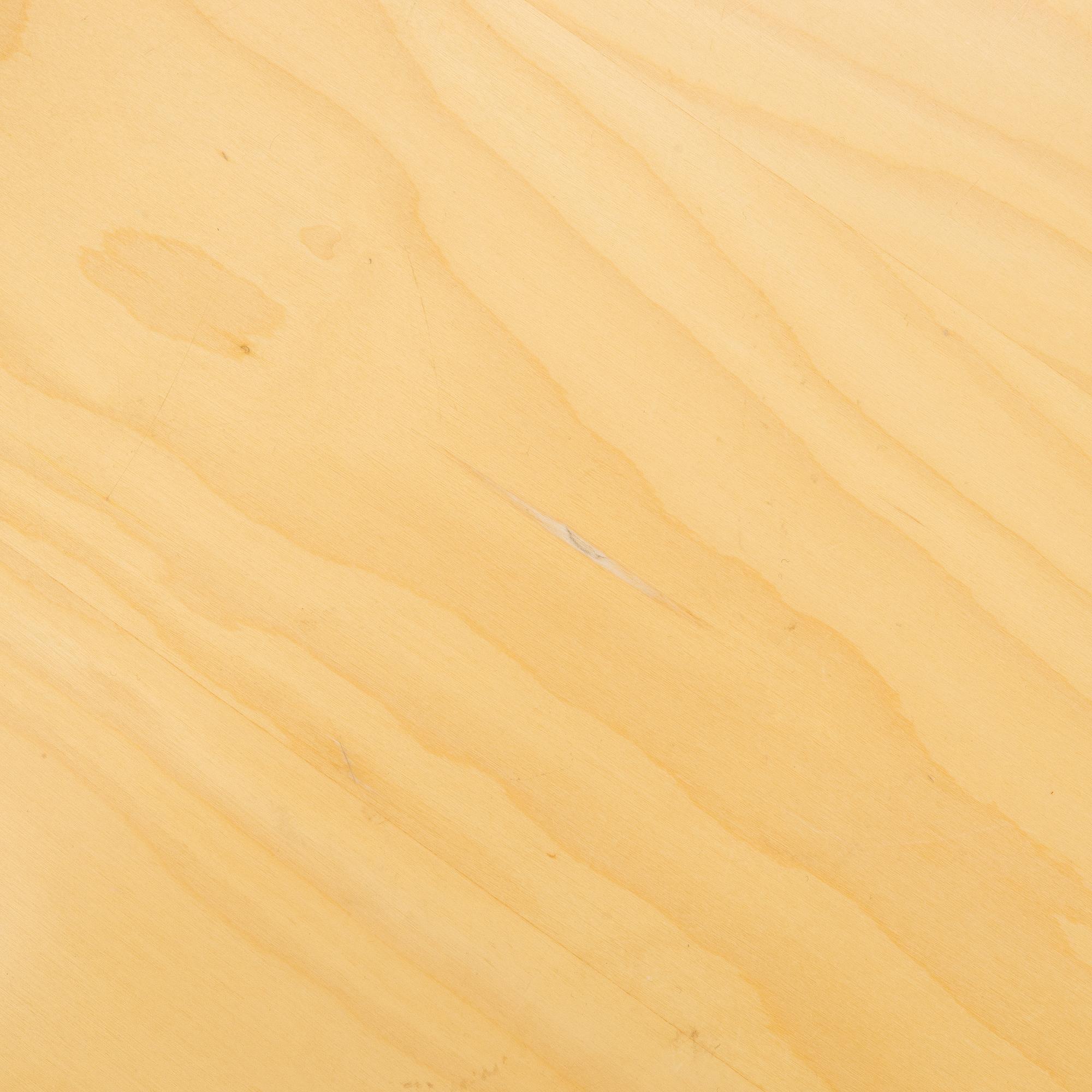 Alvar Aalto, bord, model 90 A, Artek, Finland, 2018.