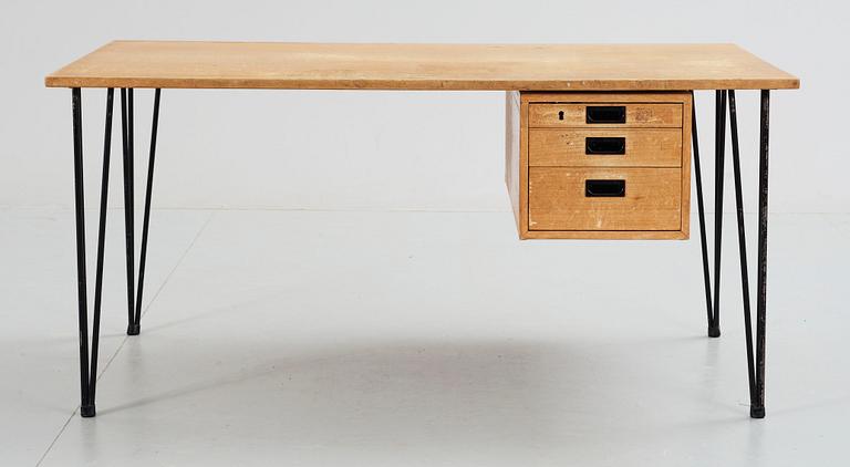 SKRIVBORD. 1950-tal.