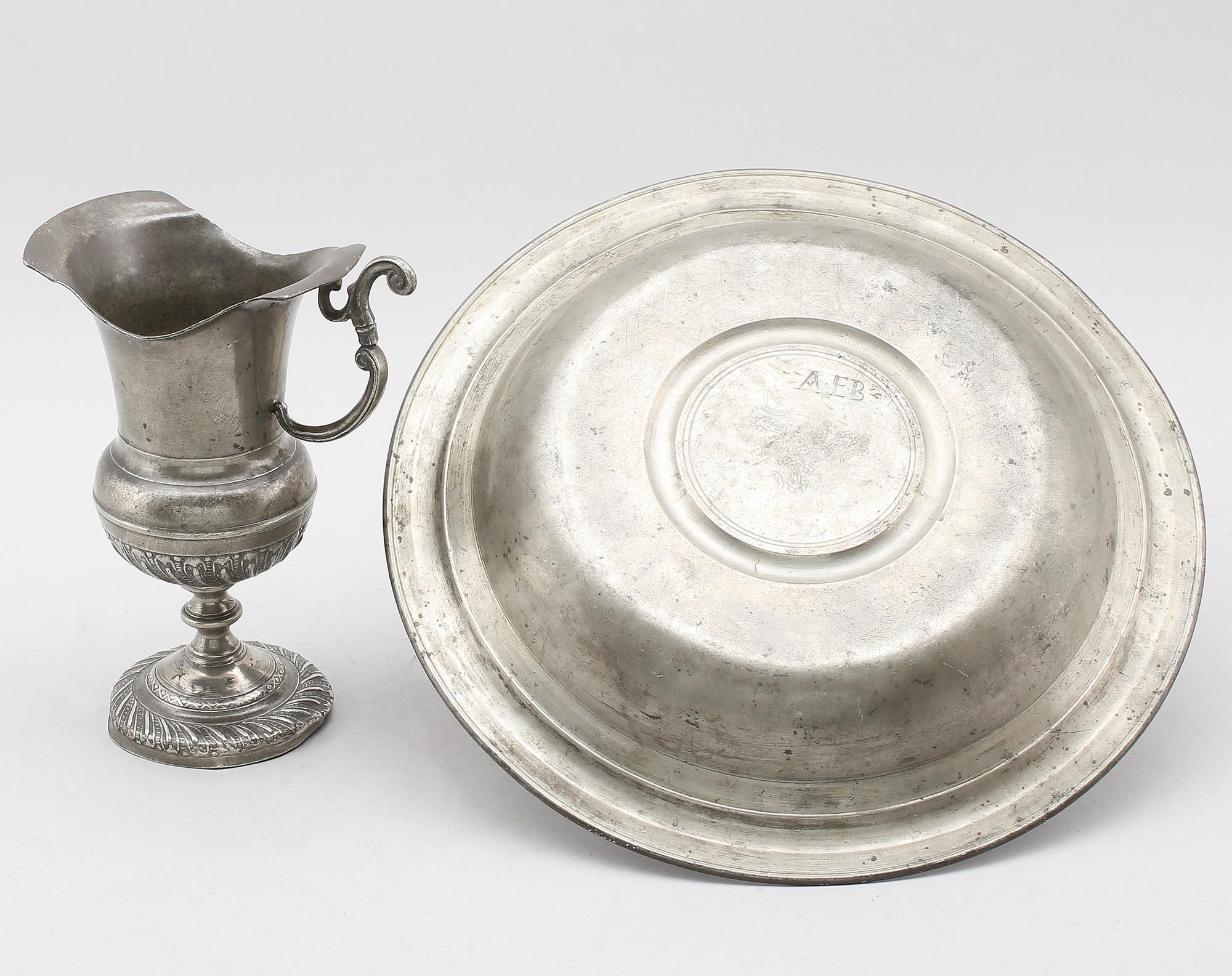 KANNA OCH FAT, försilvrat tenn, renässansstil, 1700-tal.