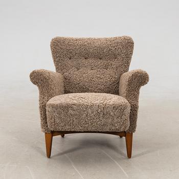 Fritz Hansen armchair, model 8020, 1950s, Denmark.