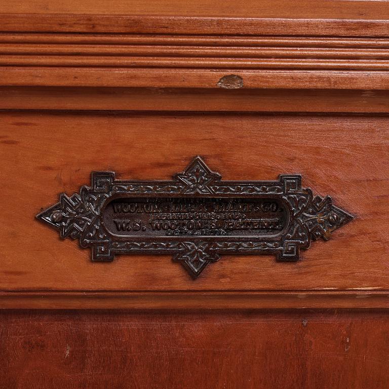 Wooton Desk, USA, late 19th century.