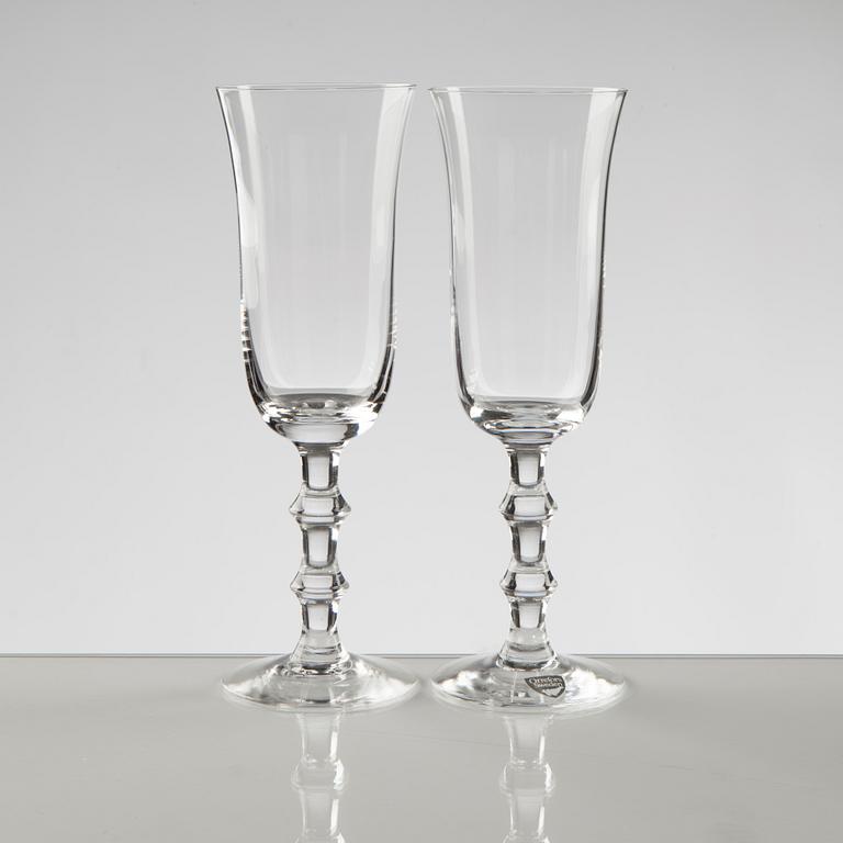 SIMON GATE, Orrefors-Sandvik, "Salut", champagneglas 10 st. Formgivna omkring 1919.