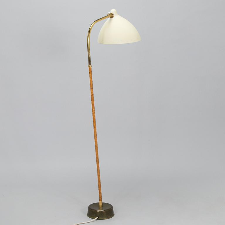 Lisa Johansson-Pape, A mid-20th century '2062' floor light, Stockmann Orno, Finland.