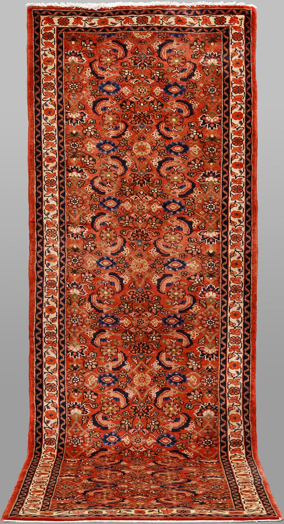 A Hosseinabad runner, approx. 286 x 98 cm.