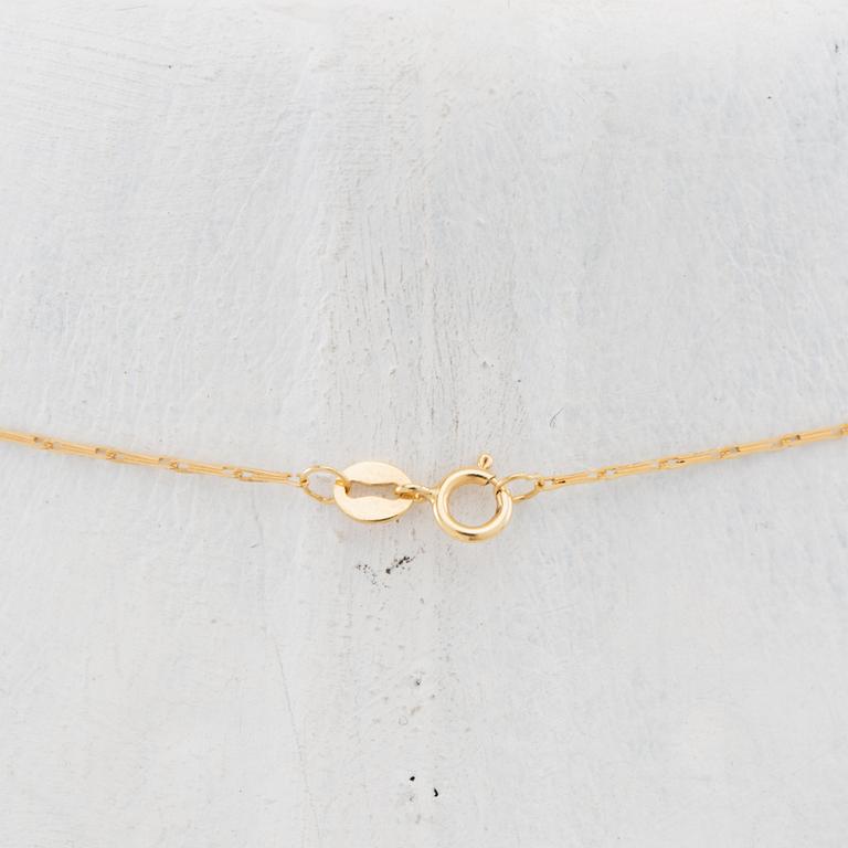 Necklace of 14K and 18K gold with a cultured pearl.