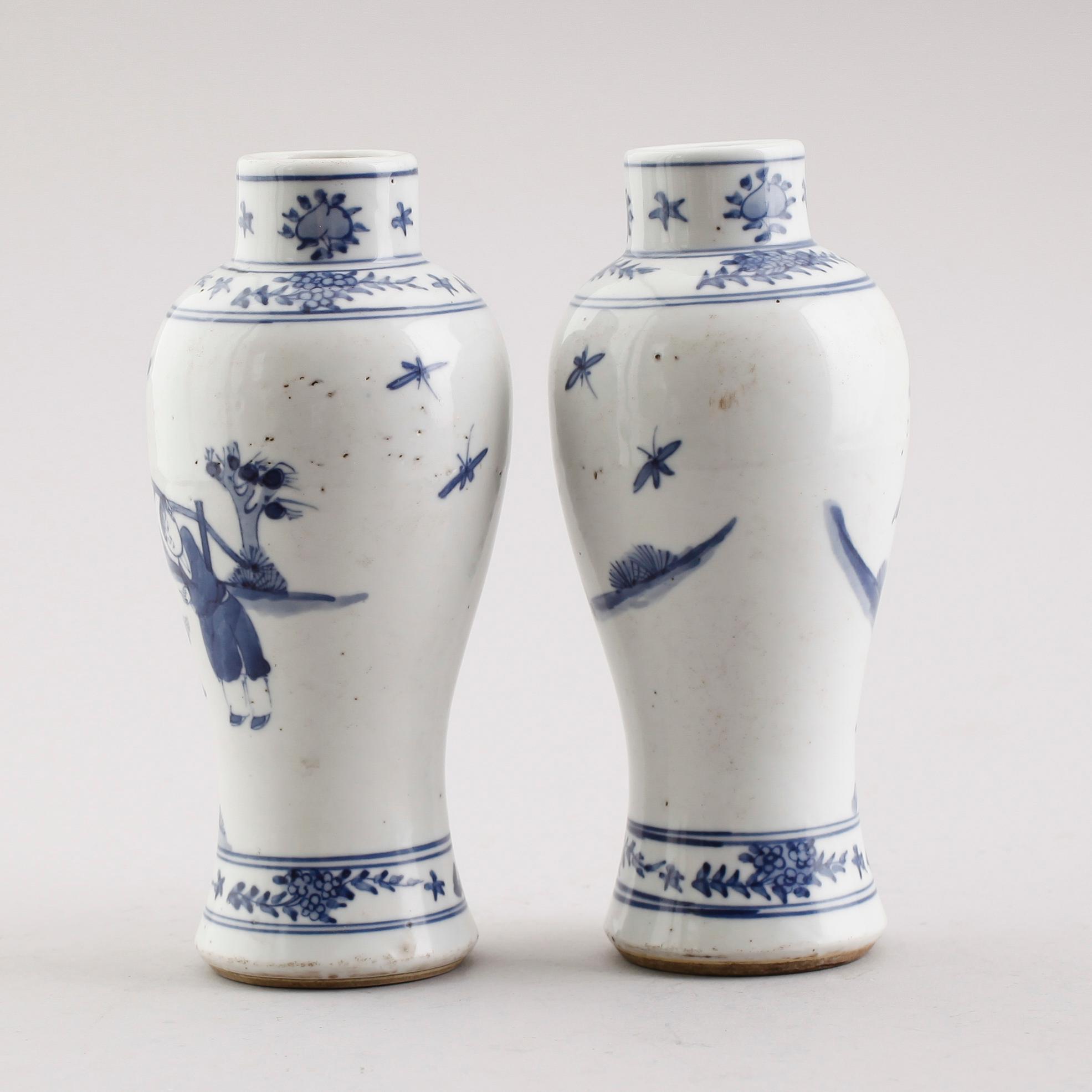 VASER, 1 par, porslin, Kina, sannolikt 1800-tal.