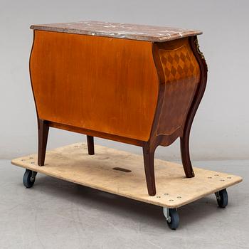 BYRÅ, rokokostil, 1920/30-tal.