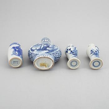 Six blue and white porcelain objects, Qing dynasty, 18th-19th century.