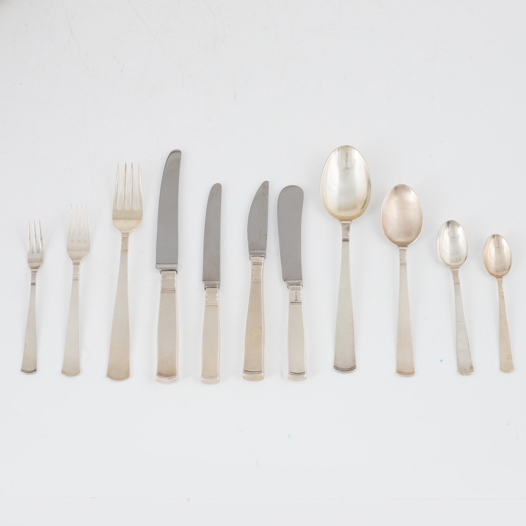 Jacob Ängman, a 'Rosenholm' silver cutlery set, GAB Stockholm and Eskilstuna, some 1968 ( 113 pieces).