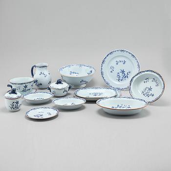 24 pieces of "Ostindia" table ware in earthenware, Rörstrand, 20th century.
