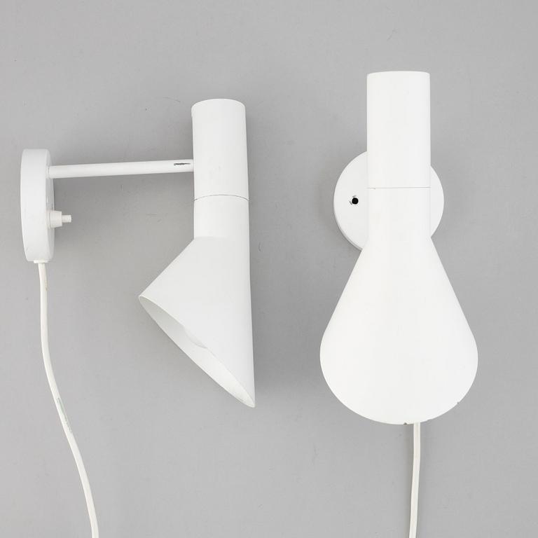 ARNE JACOBSEN,