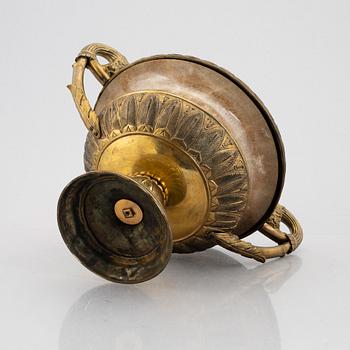 A centerpiece bowl, around 1900.