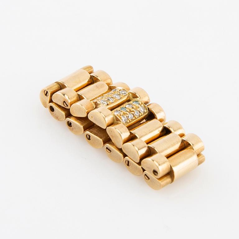 Ring of Rolex links, 18K gold and round brilliant-cut diamonds.