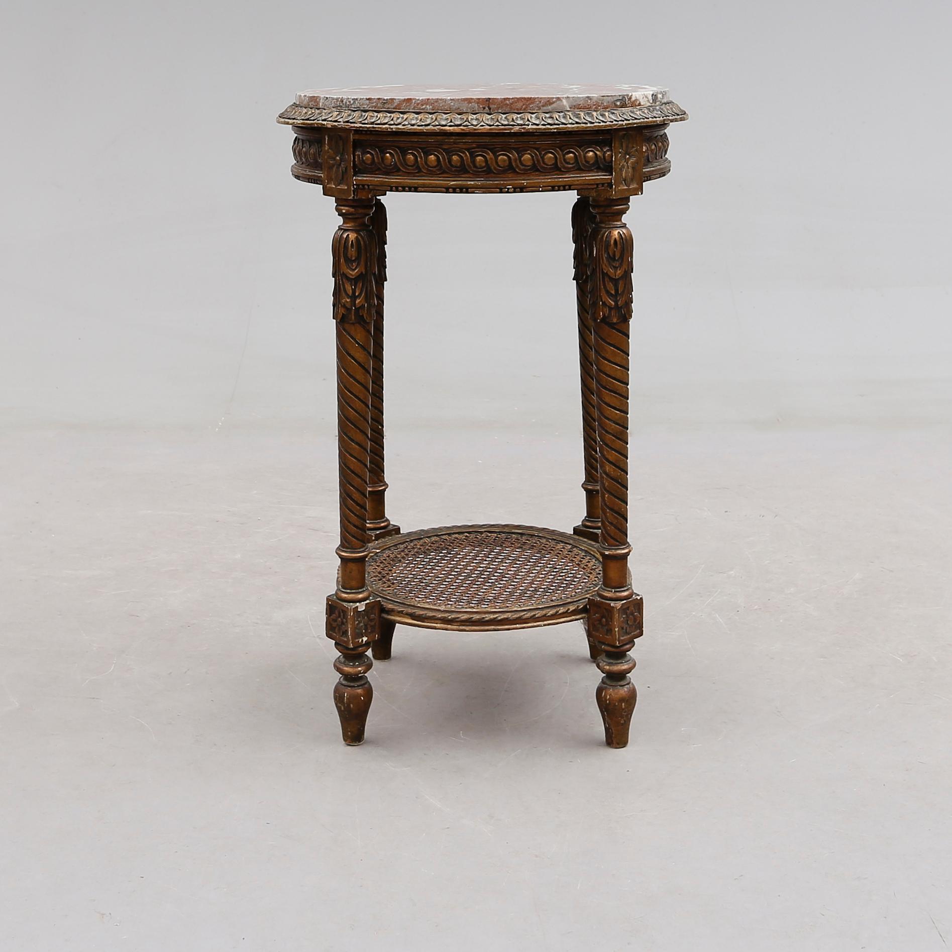 BORD, Louis Seize-stil, 1900-talets första hälft.