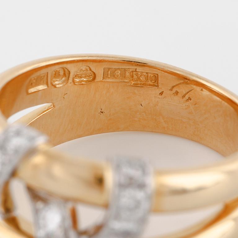 RING, med briljantslipade diamanter, totalt 0.66 ct, Engelbert, Stockholm, 1996.