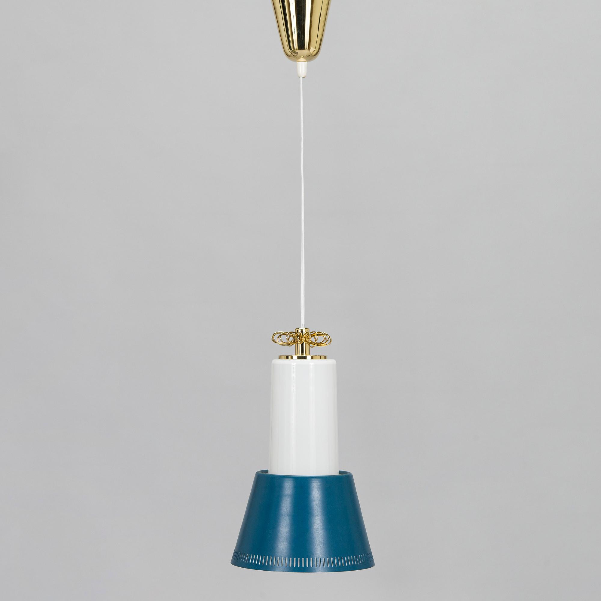 Paavo Tynell, kattovalaisin, malli K2-15 Idman 1900-luvun puoliväli.