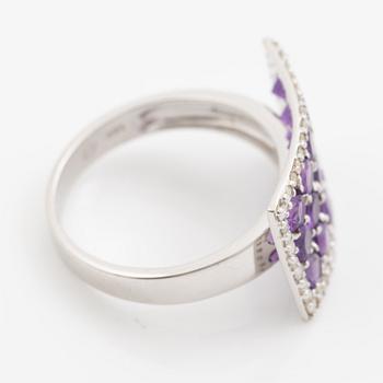 Ring, 14K white gold with amethysts and small diamonds.