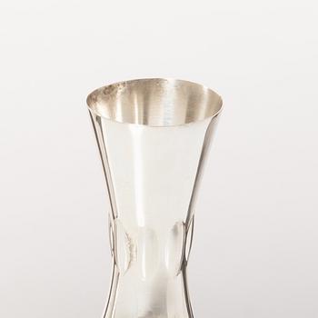A German sterling silver vase, mark of Wilhelm Binder, 20th century.