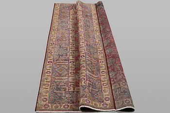 A carpet, Persian, Vintage Design, ca 280 x 190 cm.