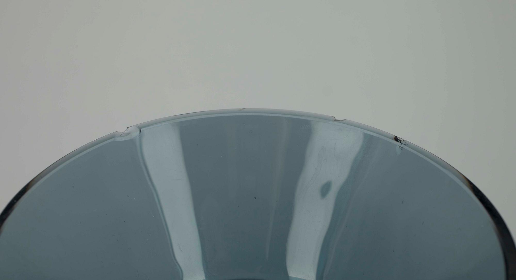 KONSTGLAS, 4 st, " Snurra", Helena Tynell, Riihimäen Lasi. 1900-talets senare hälft.