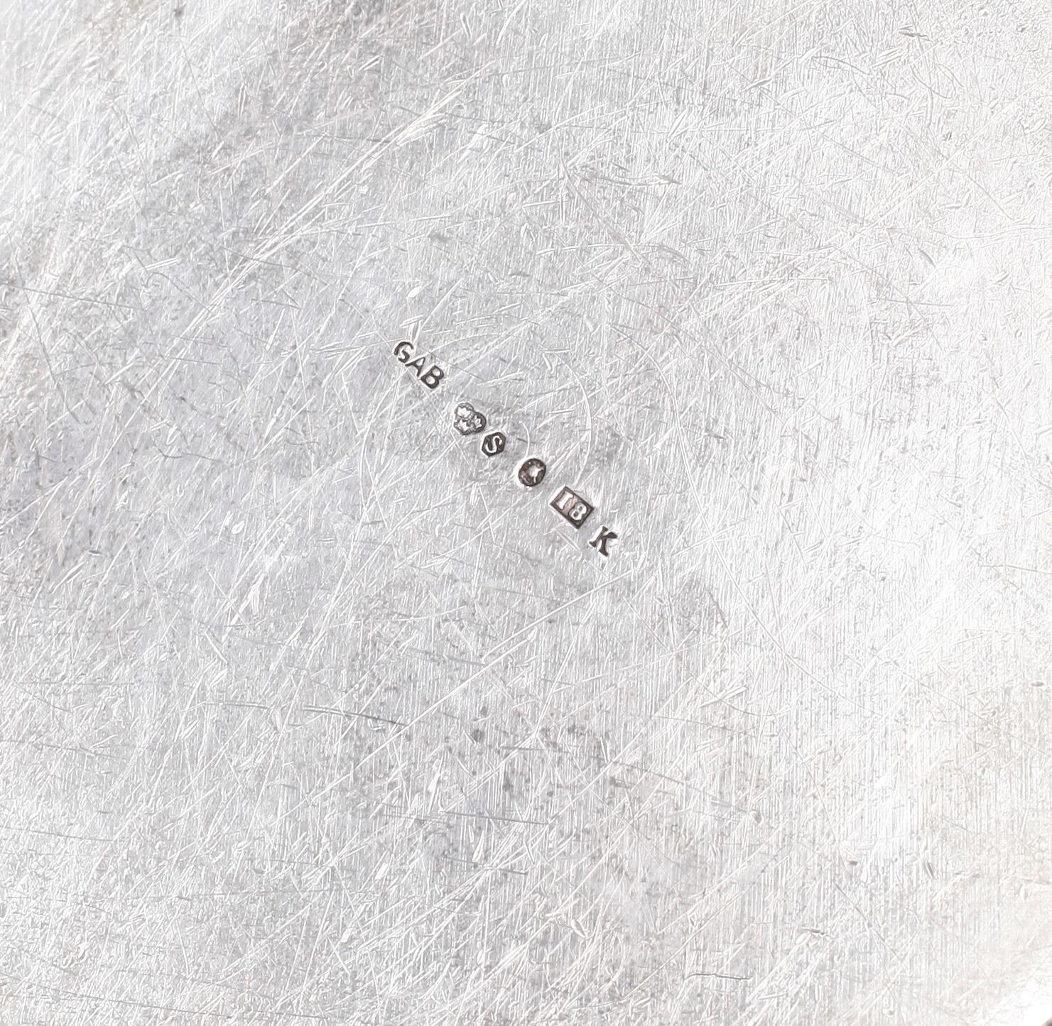 SKÅL SAMT SET FÖR SOCKER OCH GRÄDDE, silver, GAB, 1935 resp GEWE, 1957-1976. Tot ca 540 gram.