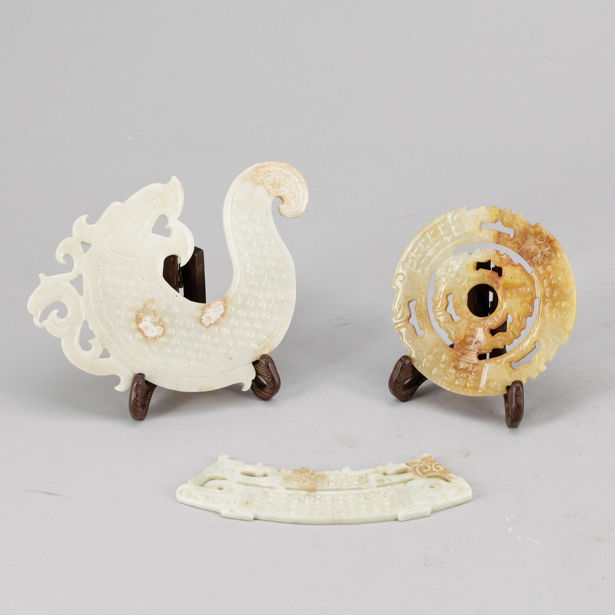 PARTI STEN, 3 delar, nefrit/jade. 1900-tal.