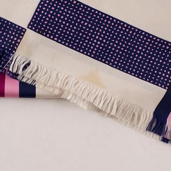 YVES SAINT LAURENT, sjal.