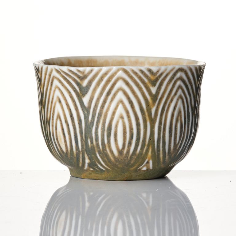 Axel Salto, a stoneware bowl, Royal Copenhagen, Denmark 1961, model 20689.