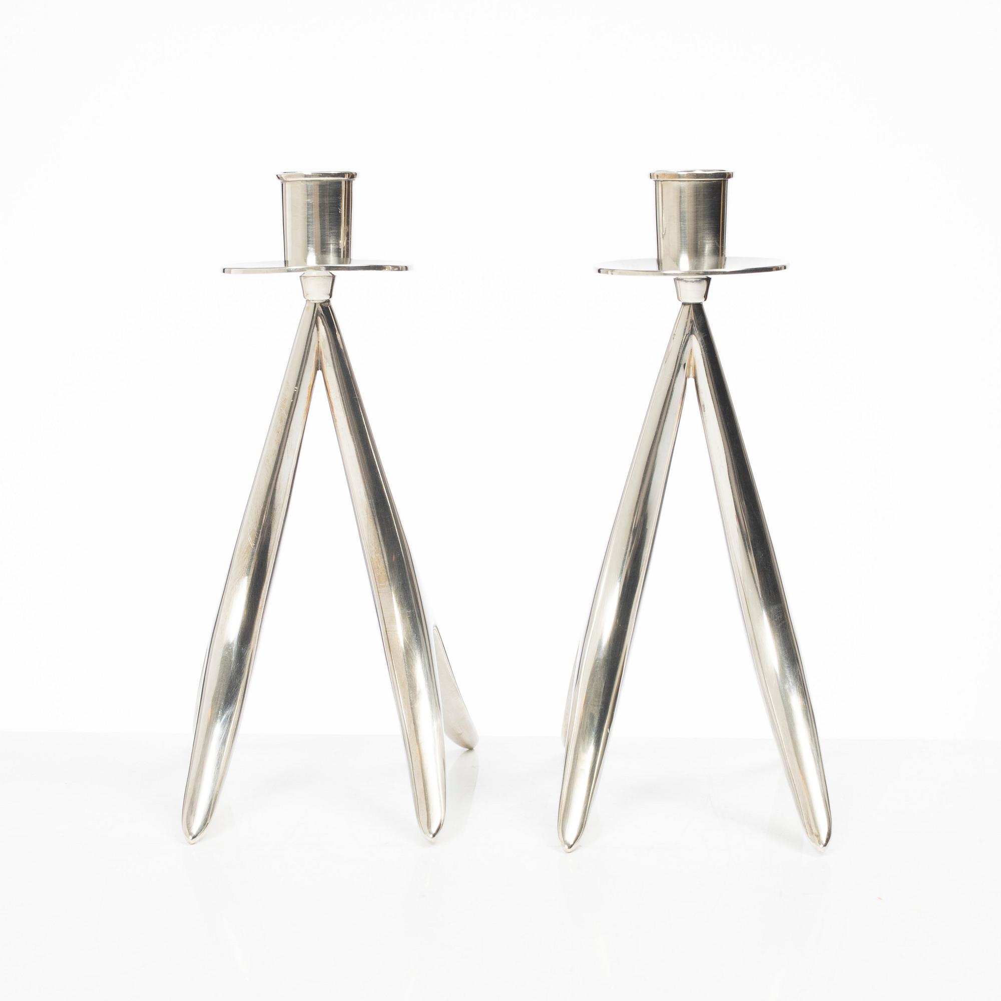 Anna-Greta Eker, ljusstakar, ett par, silver, Auran Kultaseppä Oy, Åbo, 1962.