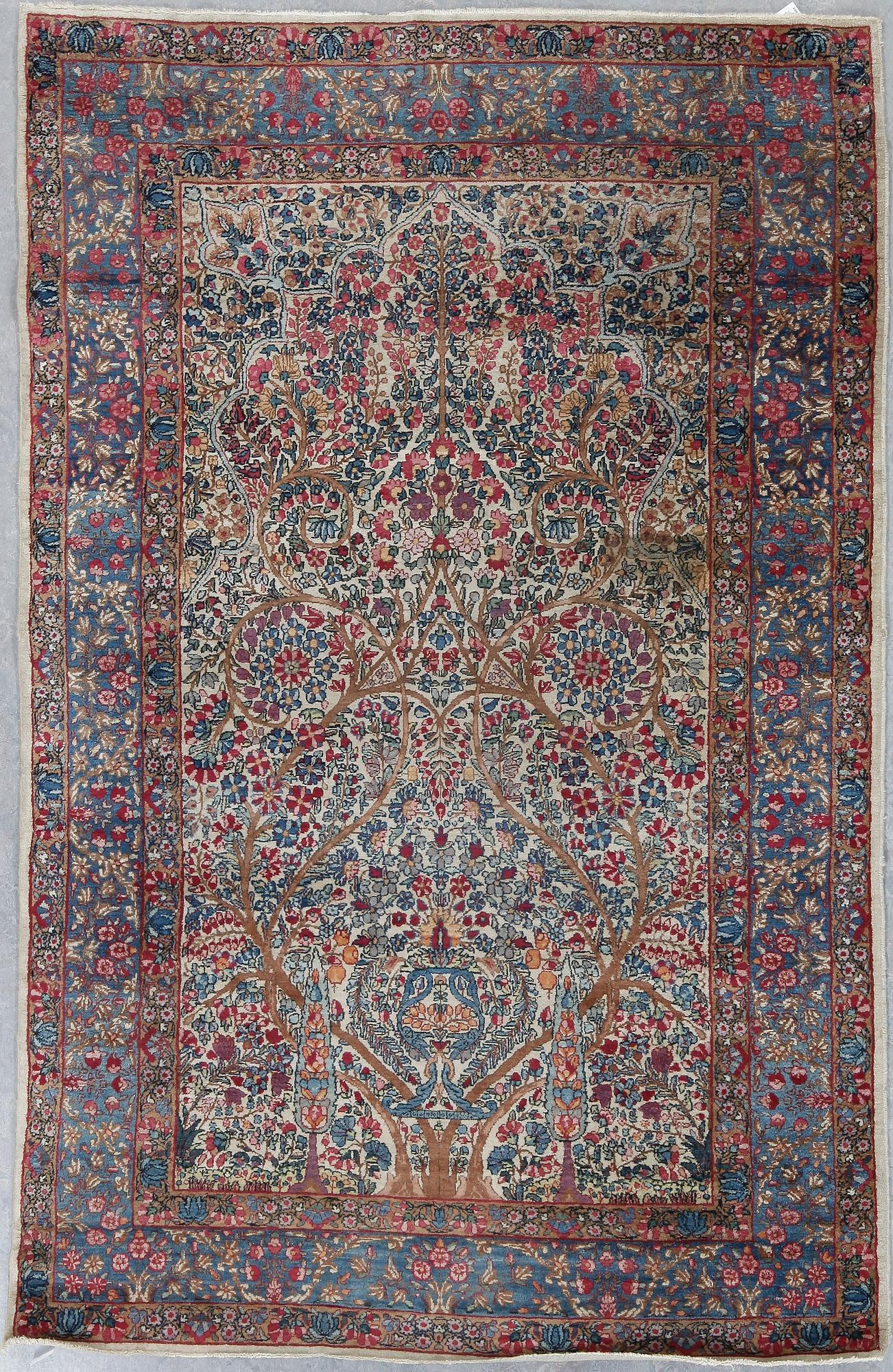 MATTA, old/semiantik, sannolikt Kirman, ca 211x136 cm.