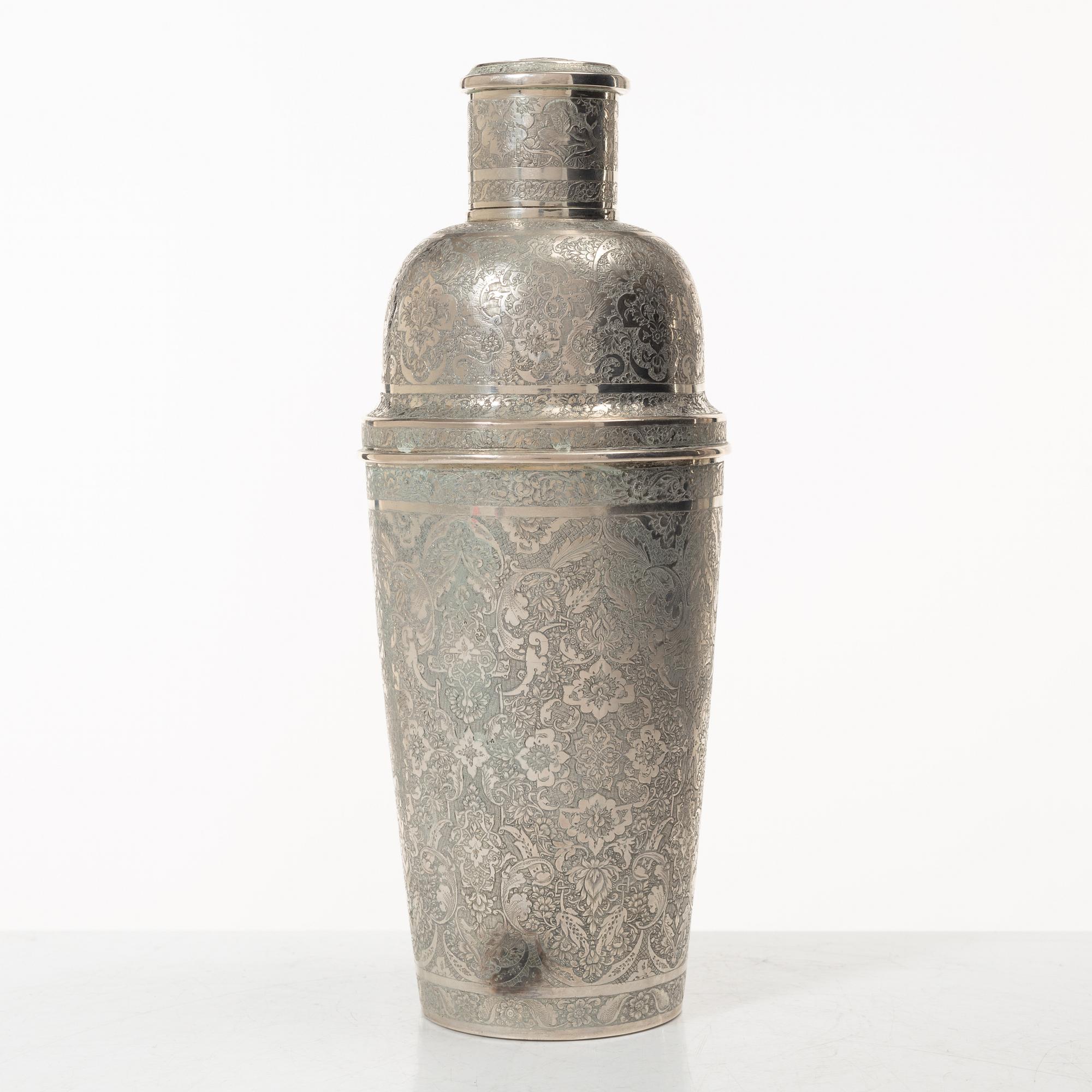 Cocktail shaker, silver, Persian, first half of the 20th century. Total weight 515 grams.