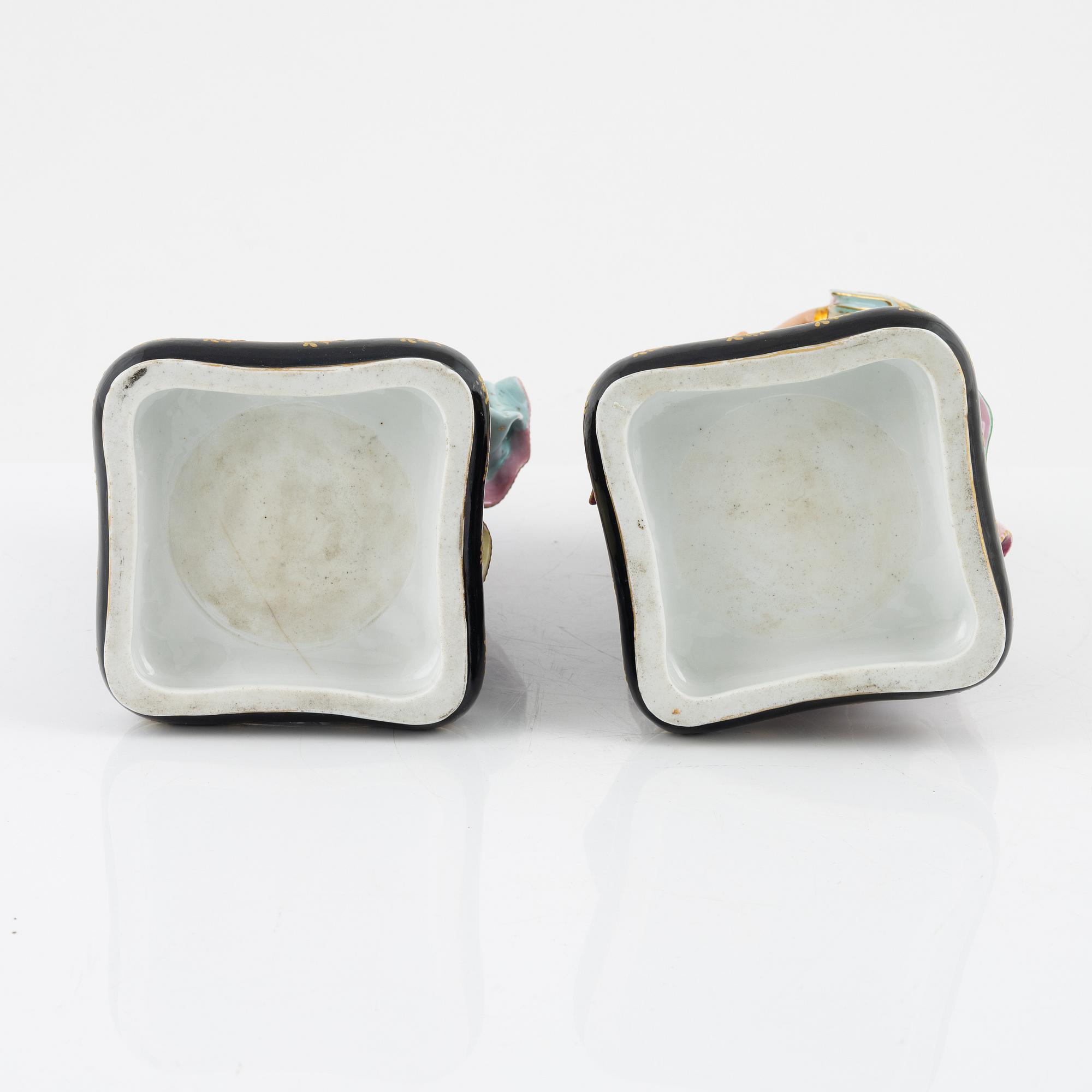 Ljusstakar/figuriner, ett par, porslin, Europa, tidigt 1900-tal.