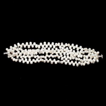 ARMBAND, pärlor med magnetlås, nyproduktion.