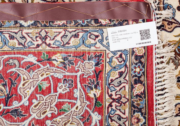 MATTA, old, Isfahan, part silk, ca 312 x 199 cm.