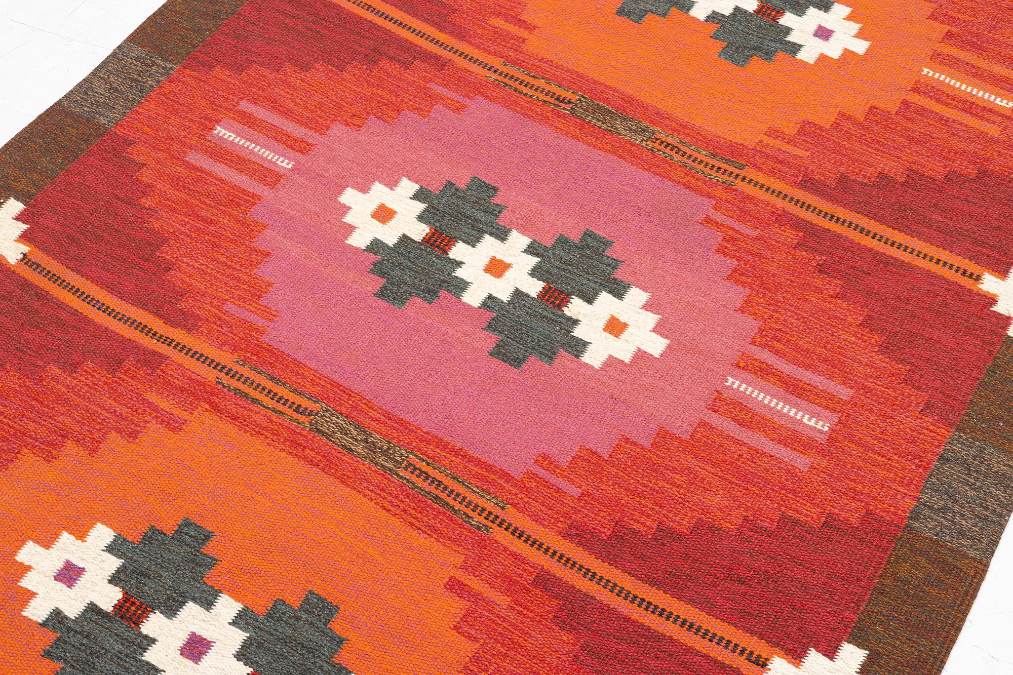 Ingegerd Silow, Rug, “Örbyhus” rölakan, approx. 243 x 156 cm, signed IS.