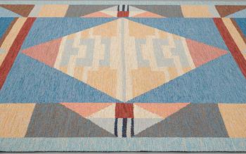 Agda Österberg, MATTA, "Vattenlek" rölakan, ca 302 x 202,5 cm, signerad AÖ.