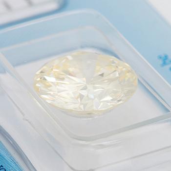 A loose round brilliant-cut diamond weight 6.55 cts quality N-O vvs2.